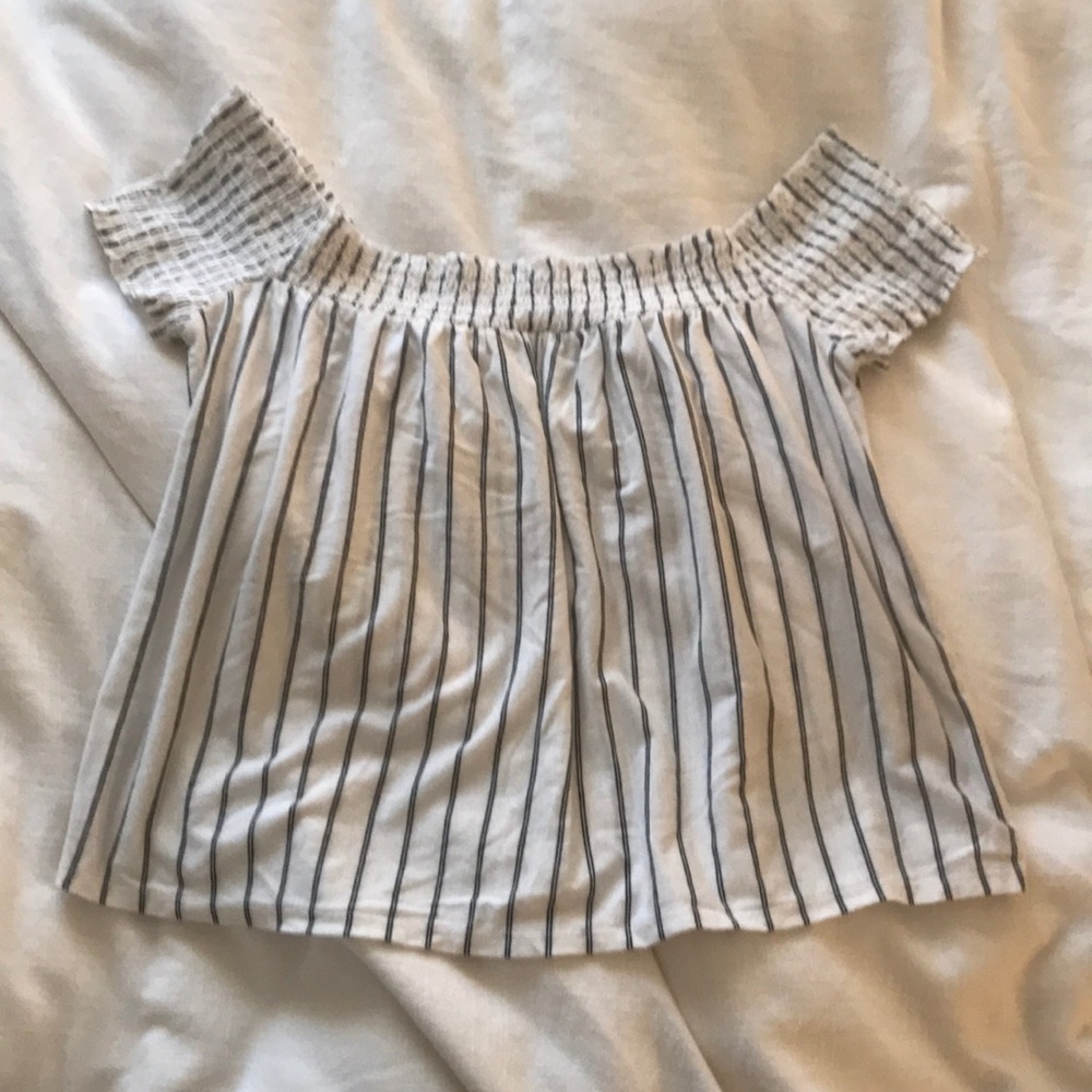 American eagle crop top